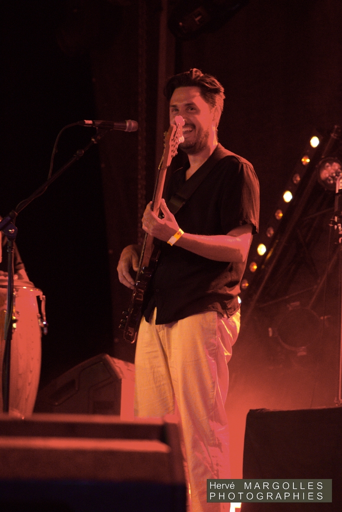 IMG_1135-b.jpg