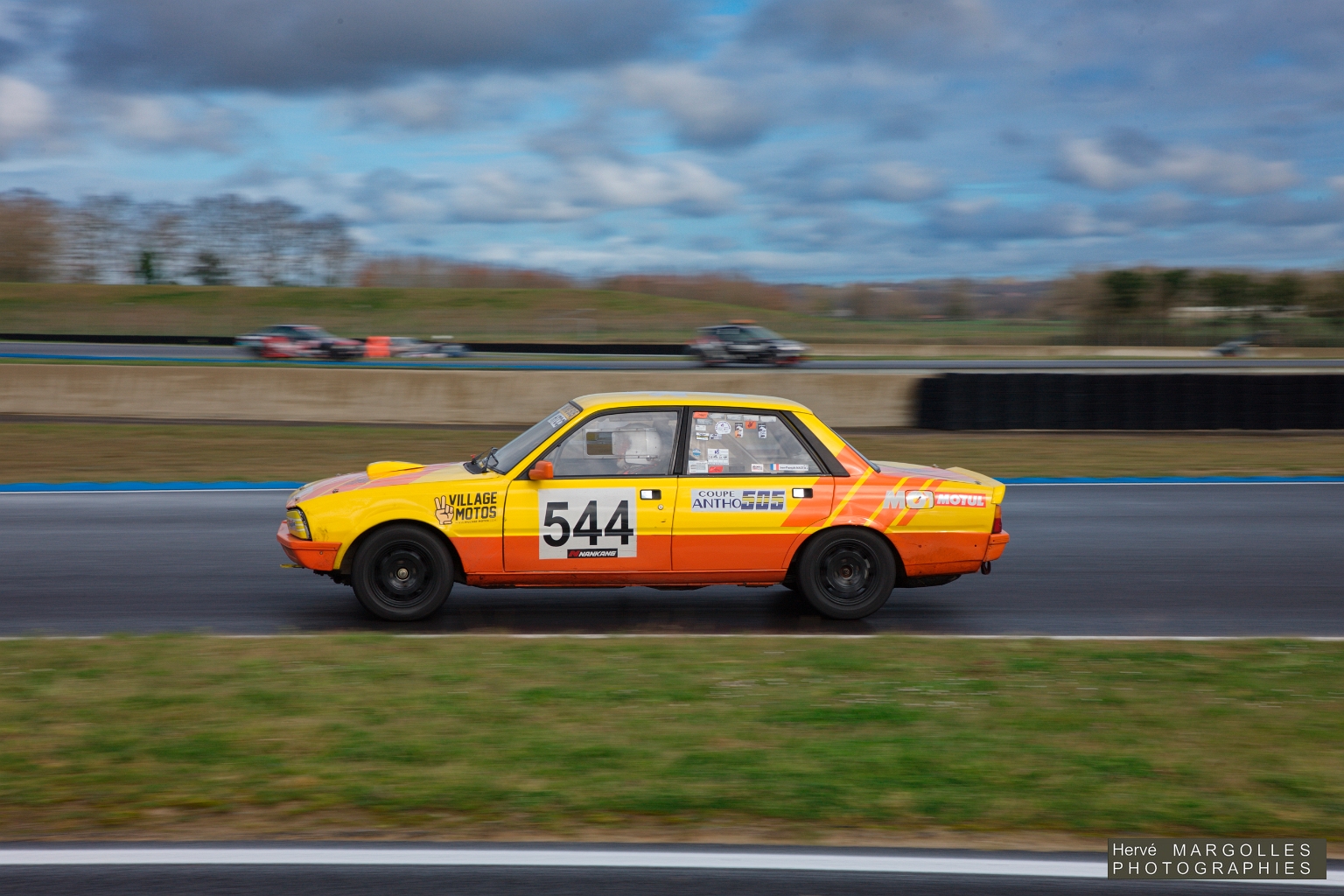 544-01.jpg