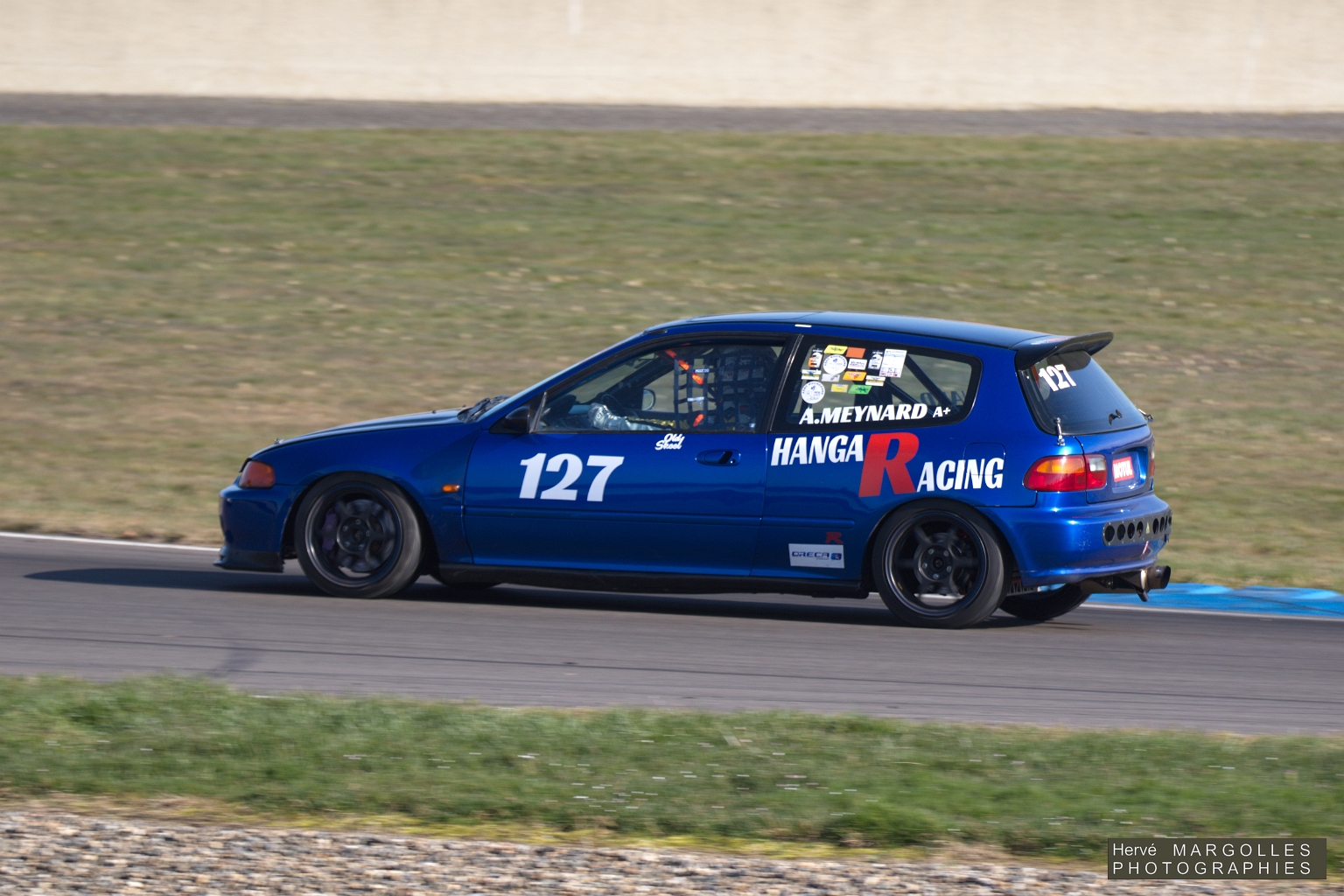 127-01.jpg