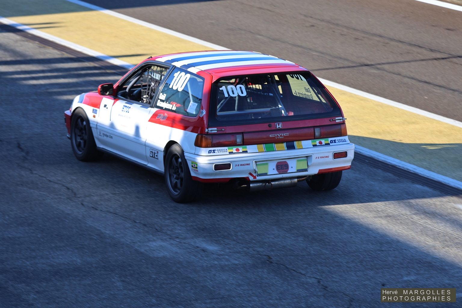 100-03.jpg