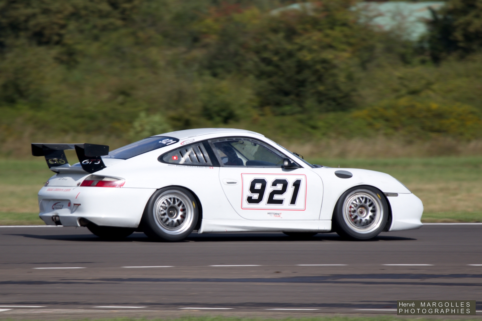 921-01.jpg