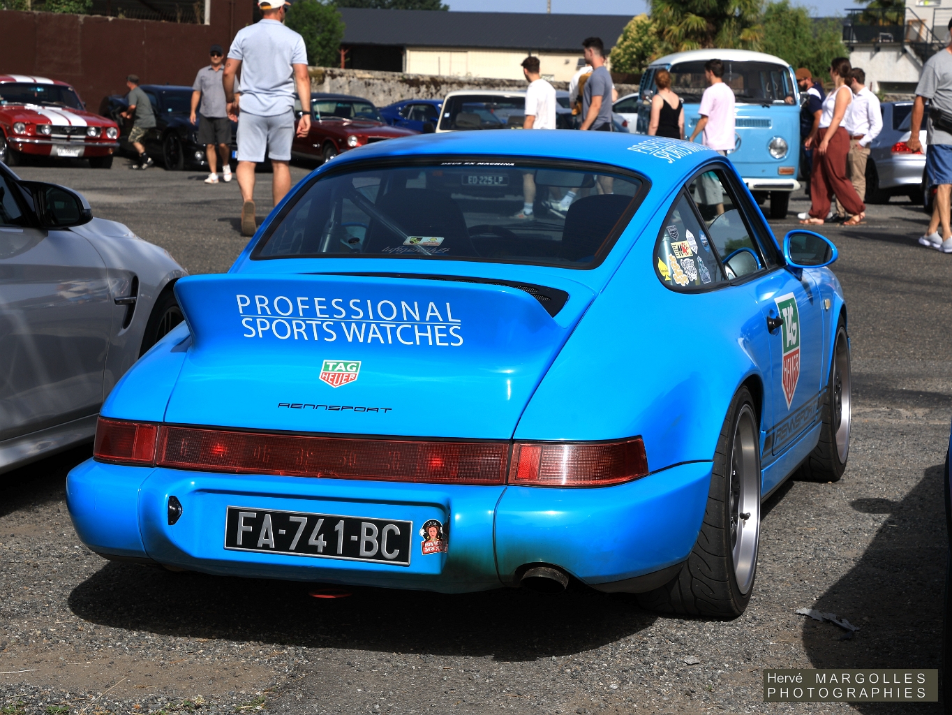 Porsche-911-Carrera4-964.jpg