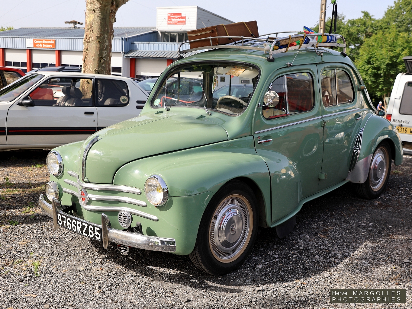 Renault-4CV.jpg