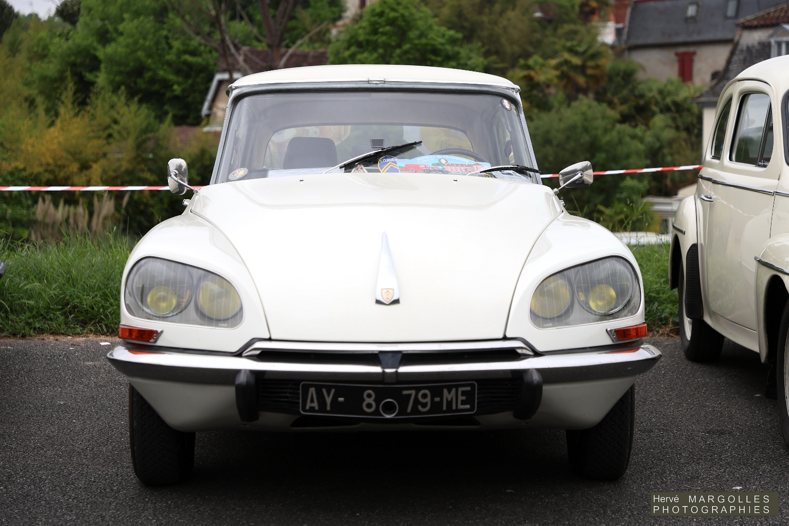 Citroen-DS21-01.jpg