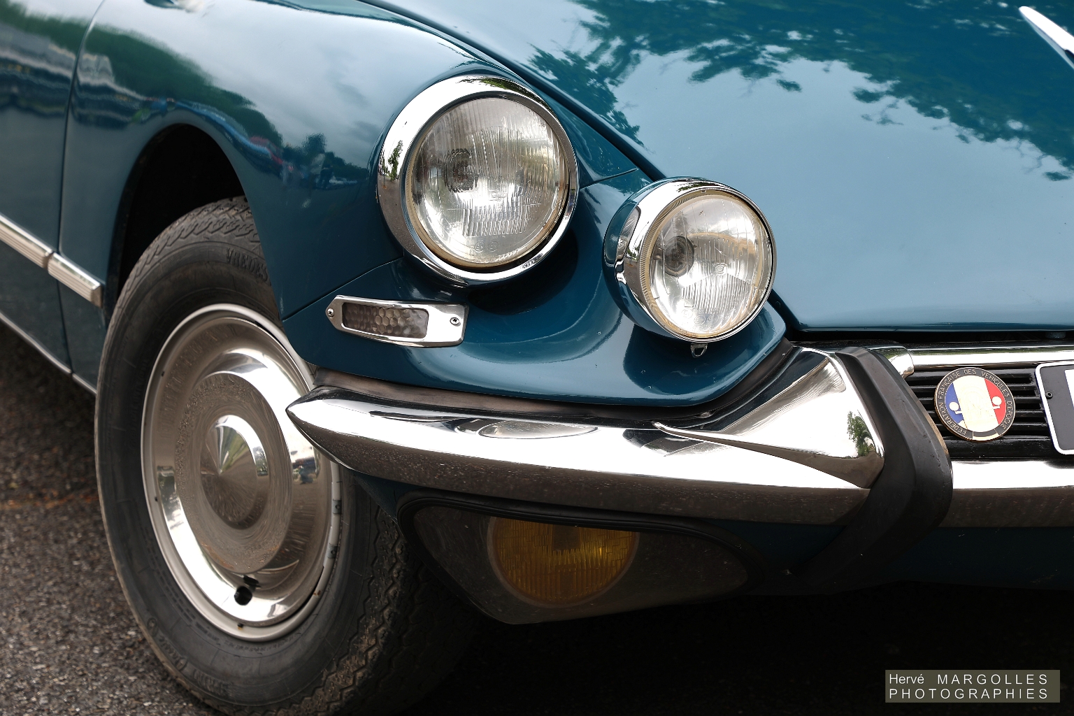 Citroen-DS21-04.jpg