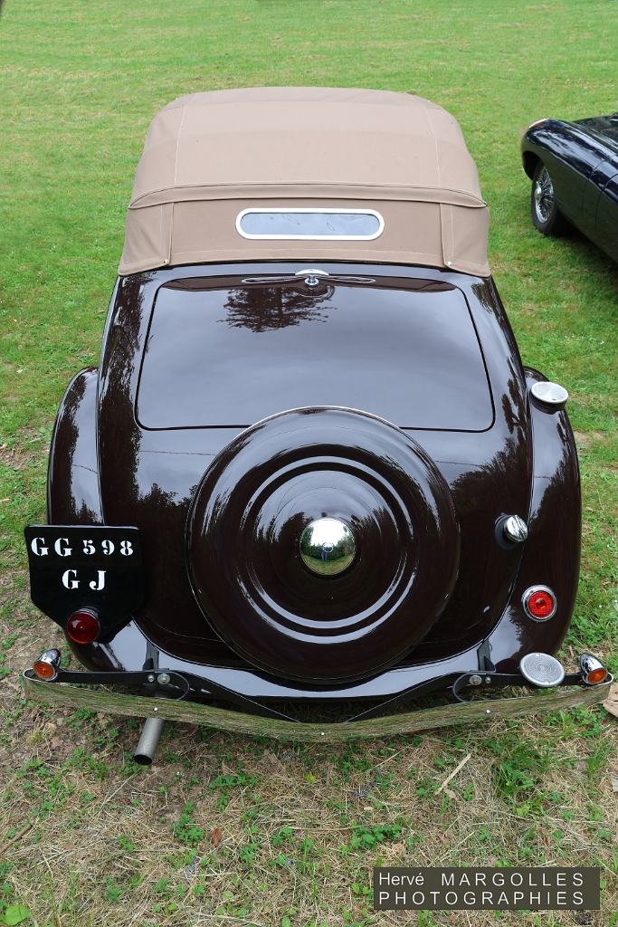 Citroen-Traction_Cabriolet-04.jpg