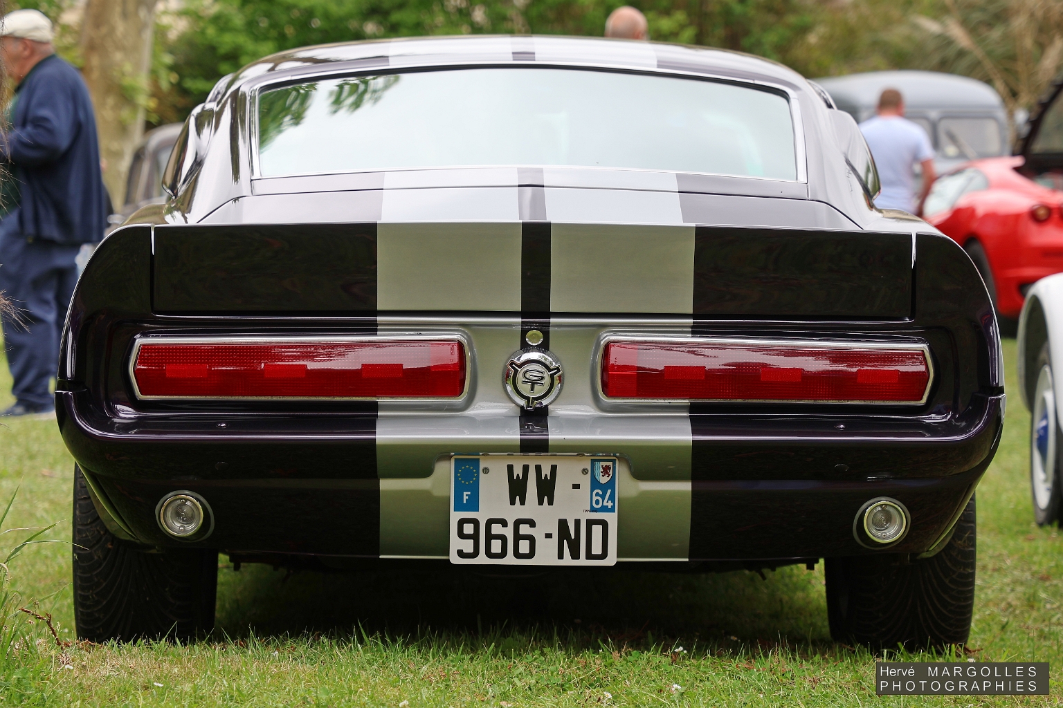 Ford-Mustang_GT350-03.jpg