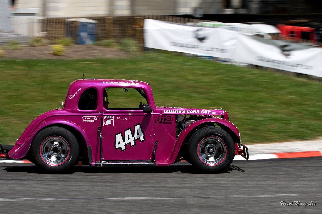 444-01.jpg