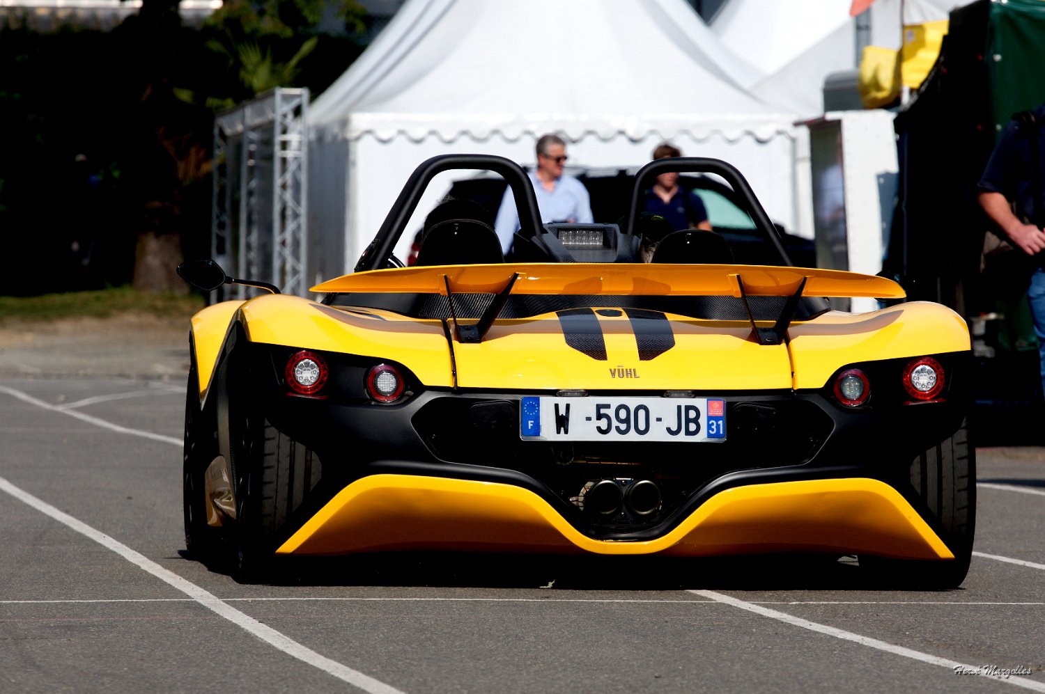 VUHL-02.jpg