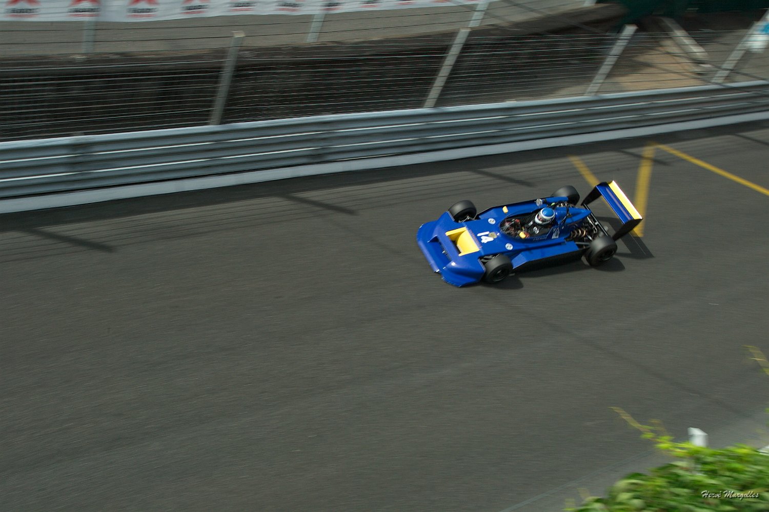 F3-014-01_2.jpg