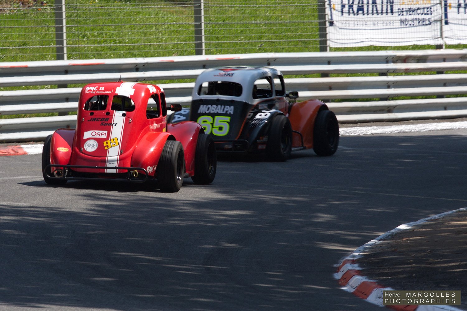 099-05.jpg