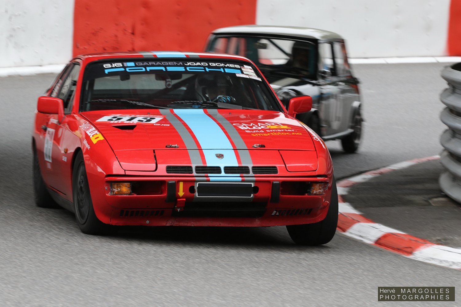 513-01.jpg