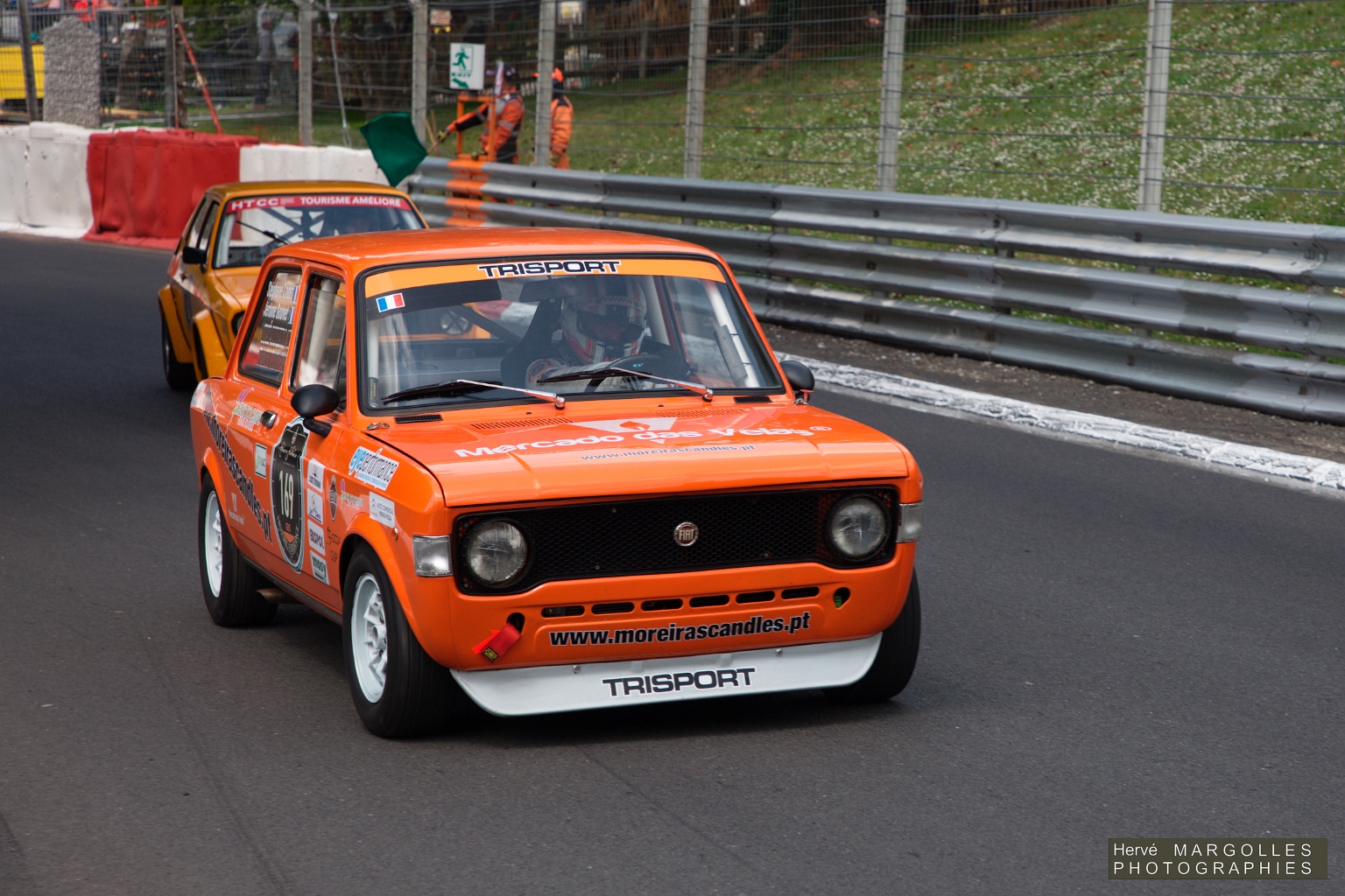 169-03.jpg
