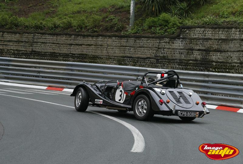 B45D5645.JPG - La Morgan en contre braquage, toujours très spectaculaire à la sortie du pont Oscar