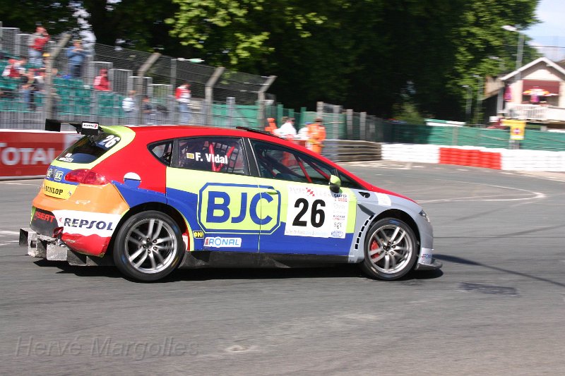Seat_08.jpg