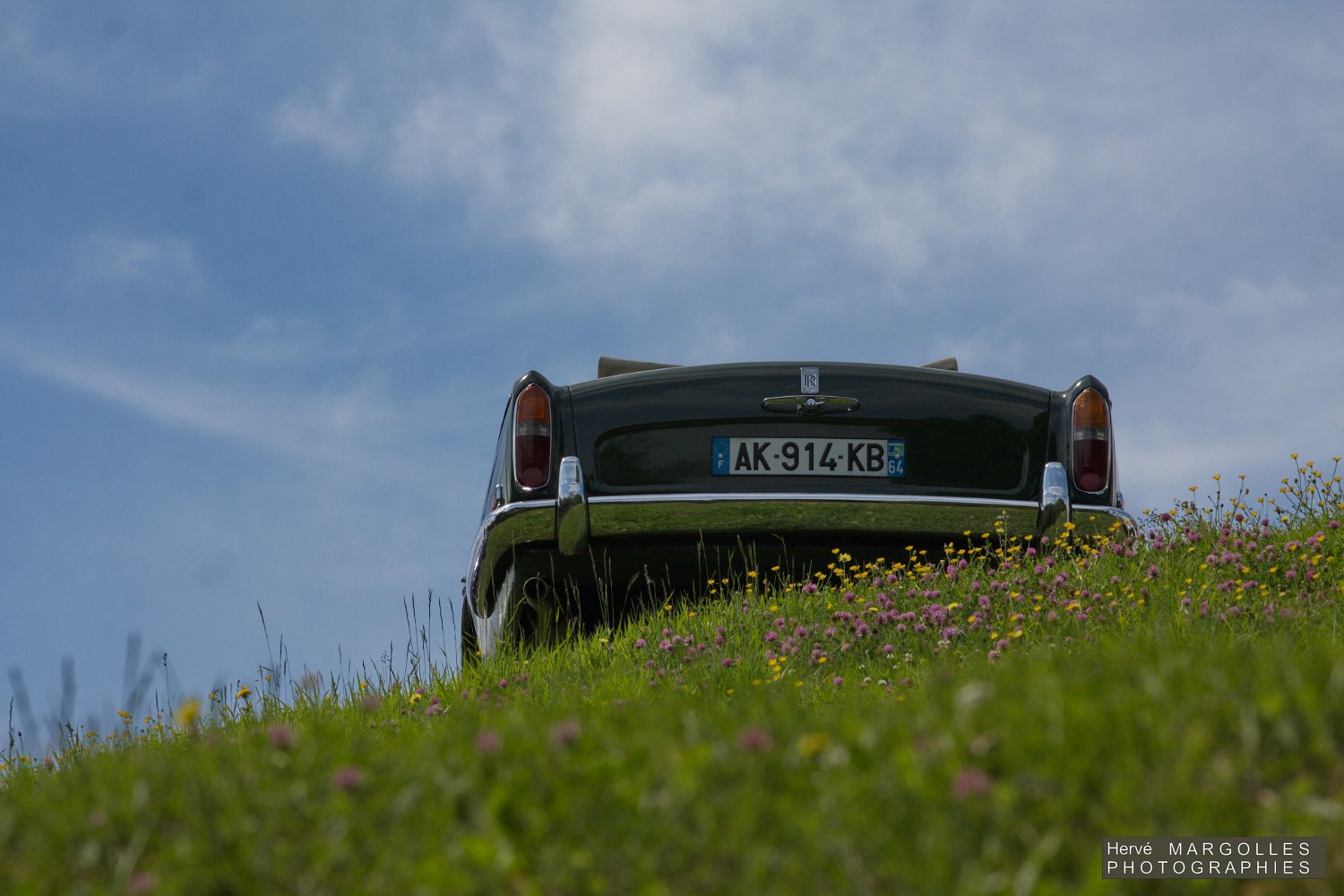 Rolls-Royce-01.jpg