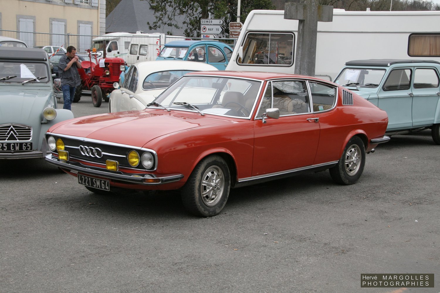 1970_AUDI-100-Coupe-S-01.JPG