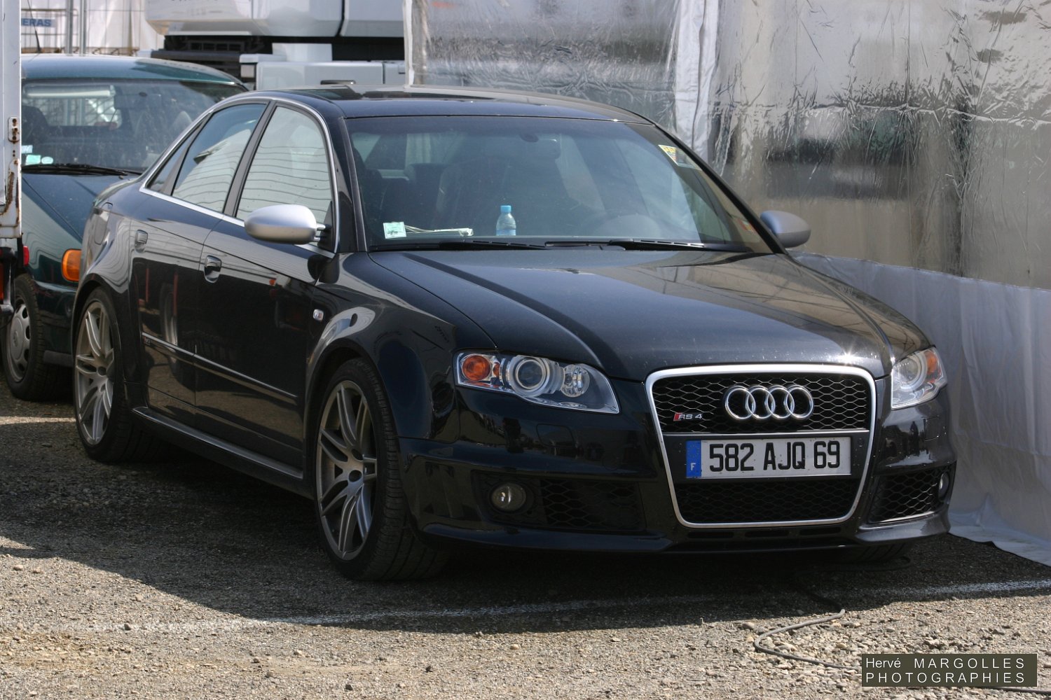 2006_Audi-RS4-B7.JPG