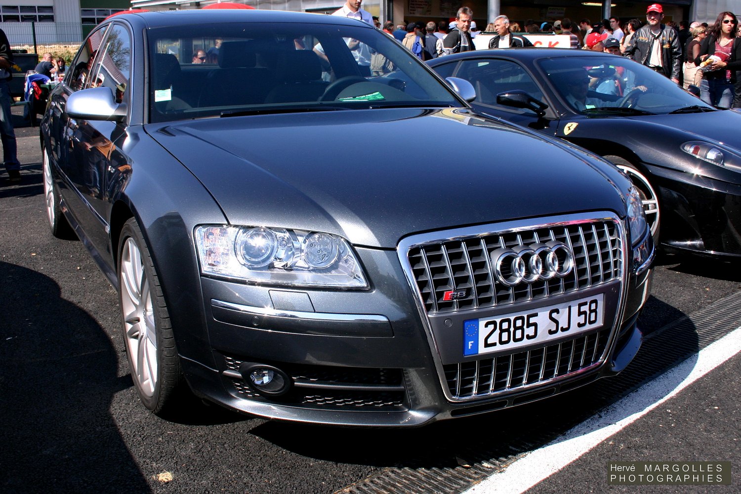 2007_Audi-S8.JPG
