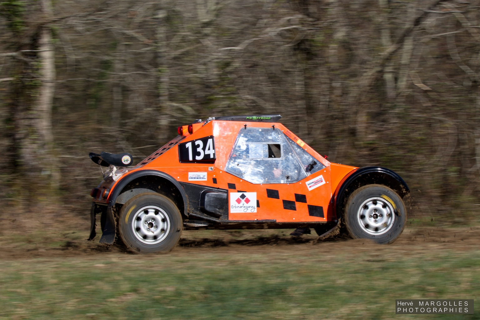 134-01.jpg