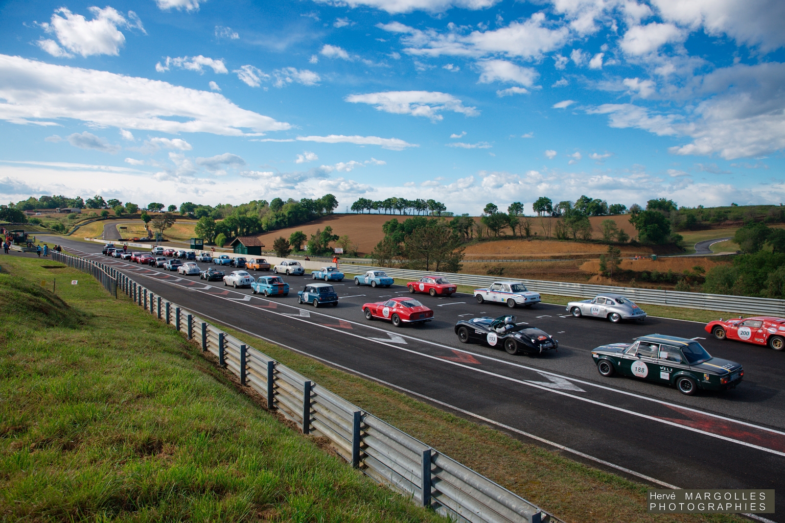 000-01.jpg