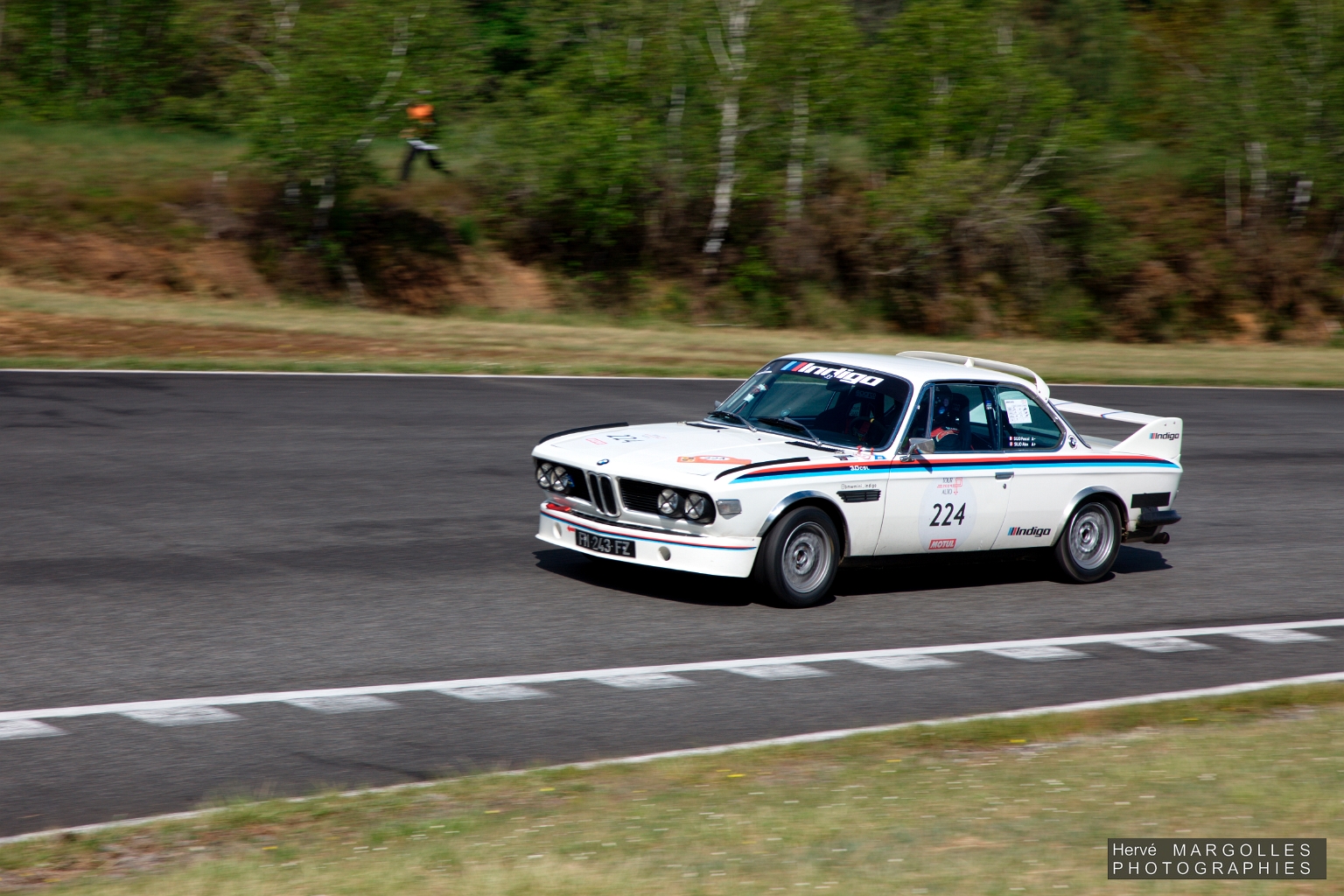 224-02.jpg