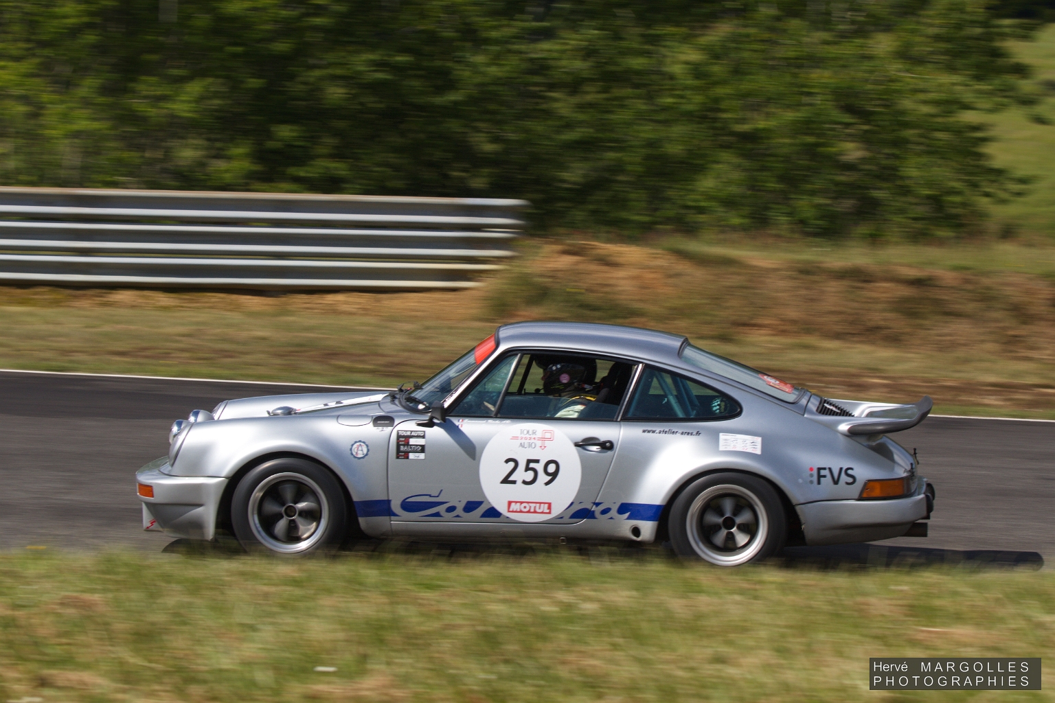 259-01.jpg