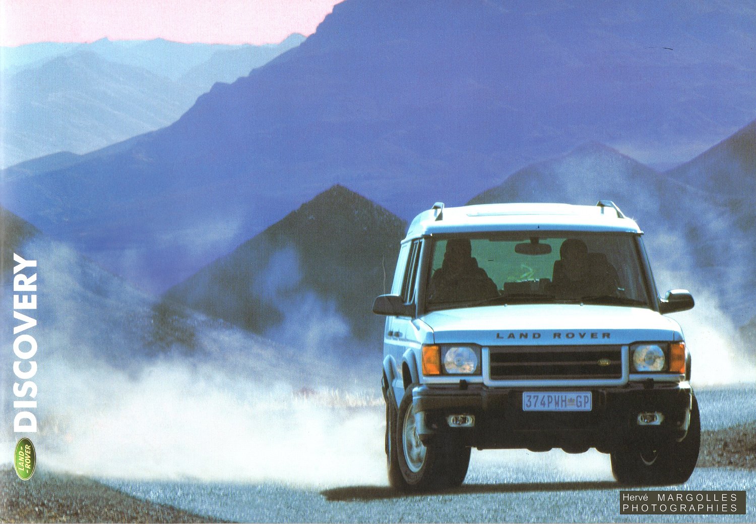 LAND-ROVER-DISCOVERY003.jpg