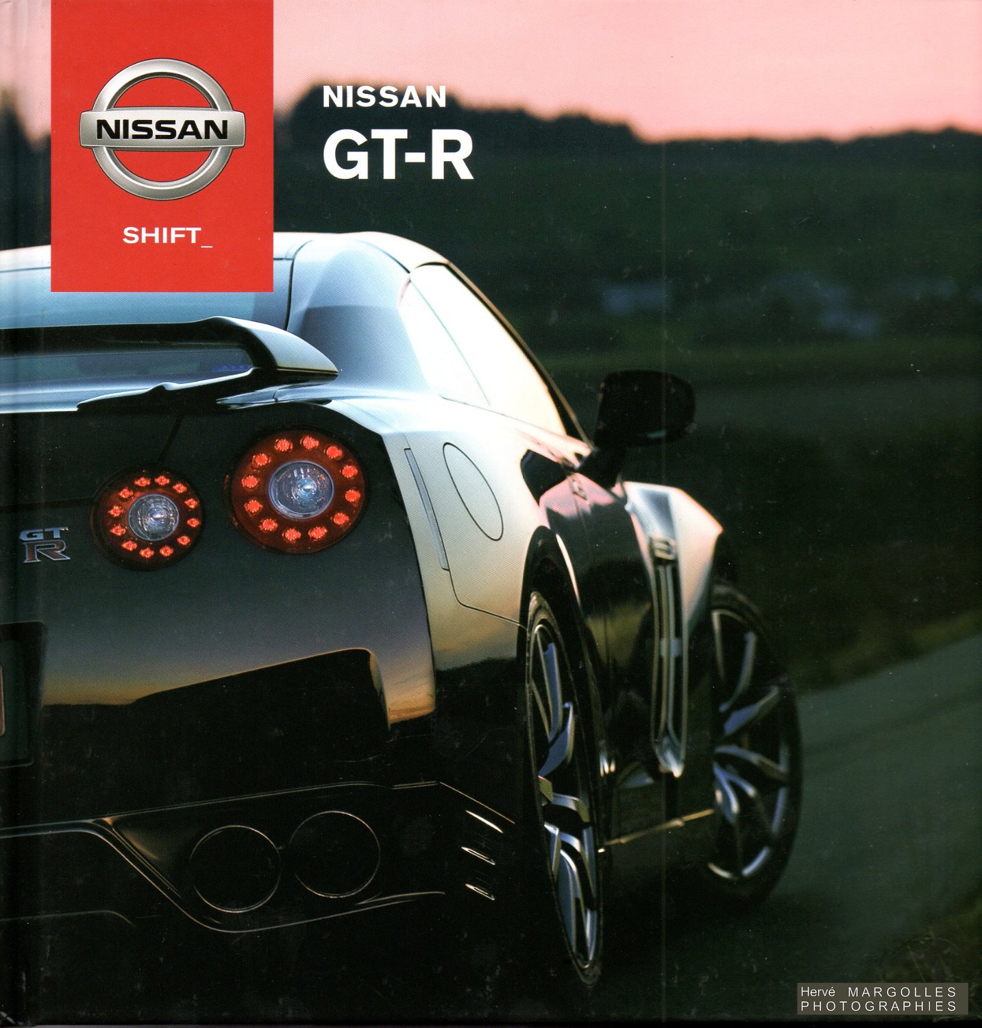 Nissan-GT-R_001.jpg