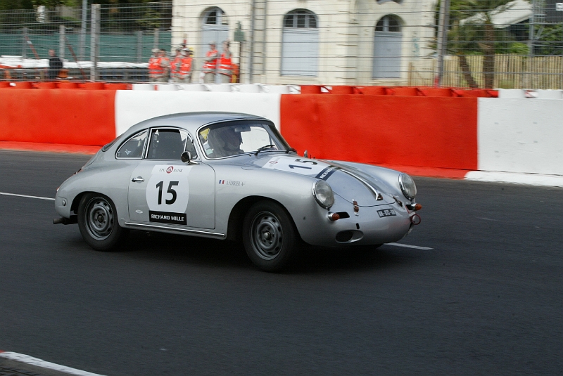 15-2.JPG - PORSCHE 356 SC 1964: :Alexandre FERRIER