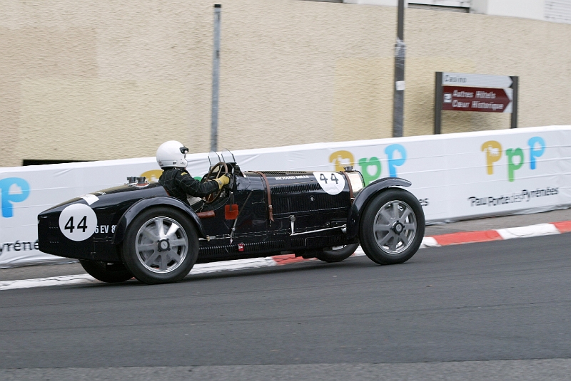 B45D0460.jpg - Eduardo T SALZMAN: BUGATTI 51 1930