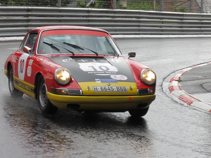 10-2.JPG - Pablo TARRERO/Carlos BELTRAN ANDREU: PORSCHE 911 - 1965