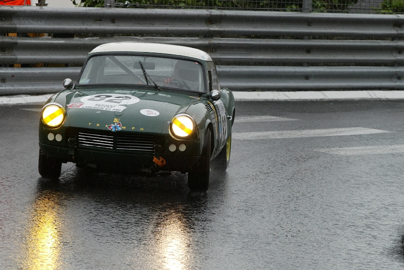 82-2.JPG - Frédéric CLOT/Honoré DURAND: TRIUMPH Spitfire - 1963