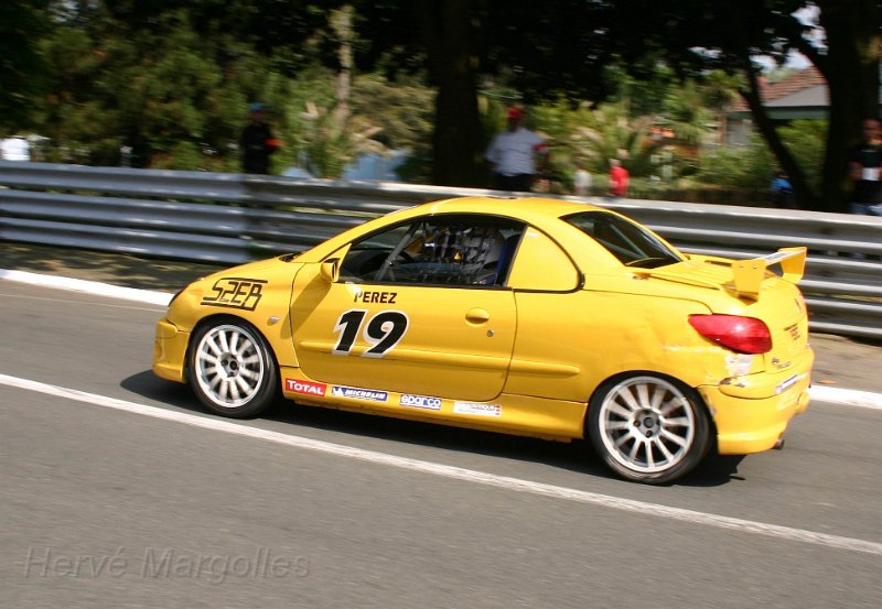 Peugeot-206_23.jpg