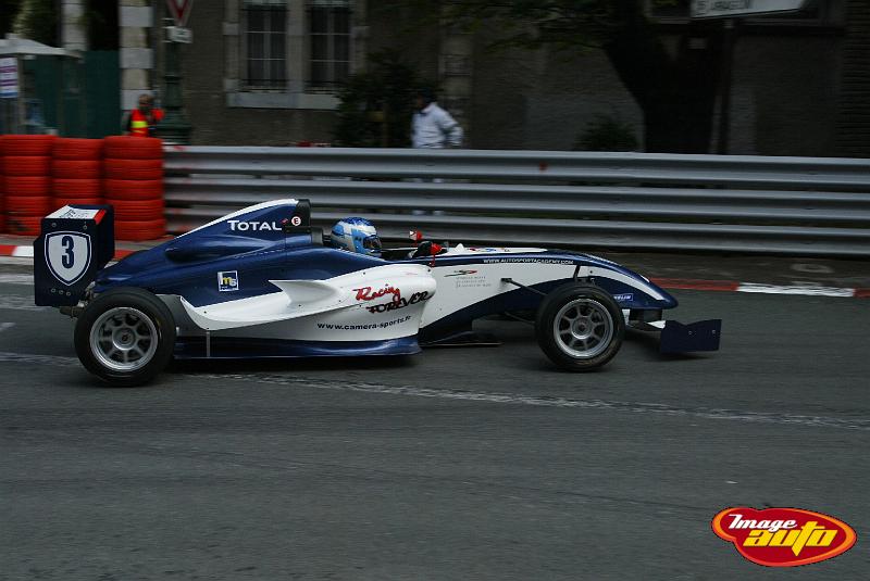 B45D6340.JPG - Michael Denis