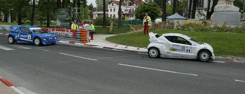 B45D0502.jpg - Adrien TAMBAY / Mike PARISY