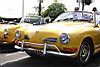 On continu avec Volkswagen : Une  Karman Ghia &agrave; la couleur Californienne.