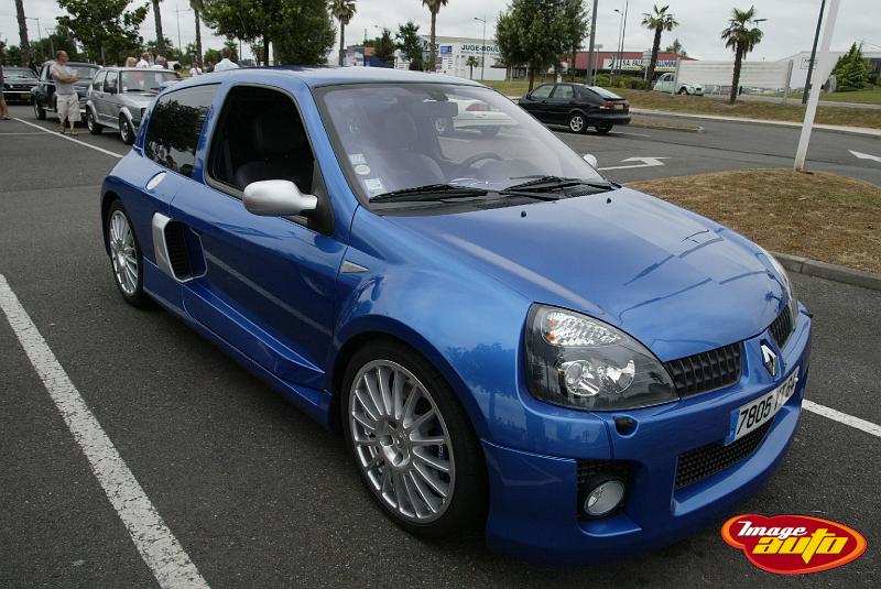 B45D8006.JPG - Renaut Clio V6