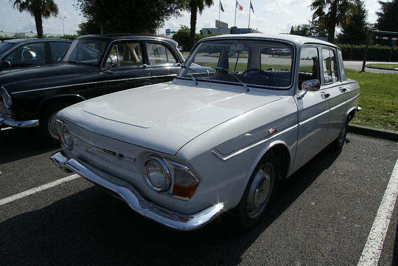 B45D8274.JPG - Renault 10 Major