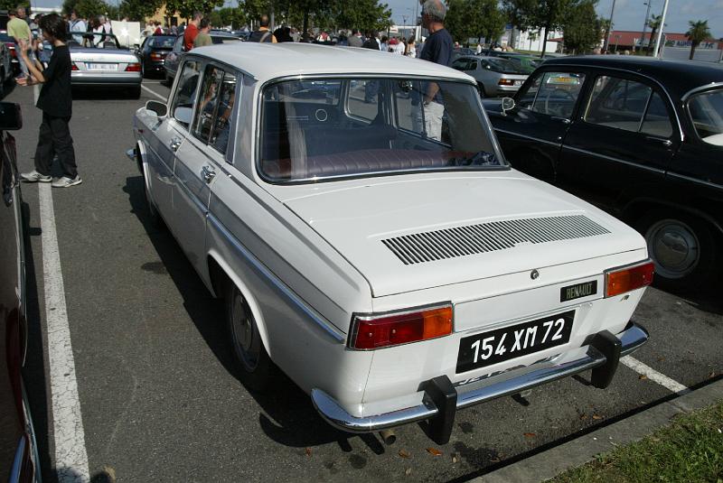 B45D8275.JPG - Renault 10 Major