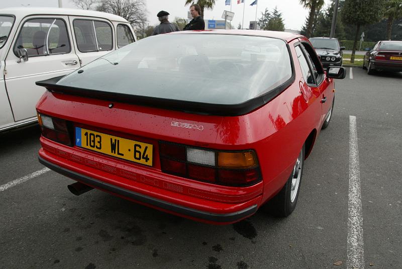 B45D0211.JPG - Porsche 924