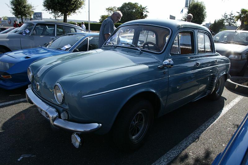 B45D4281.JPG - Renault Dauphine
