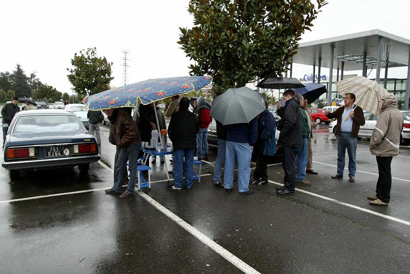 B45D4797.JPG - Pas de chance pour l'anniversaire, mais ce dimanche était pluvieux.