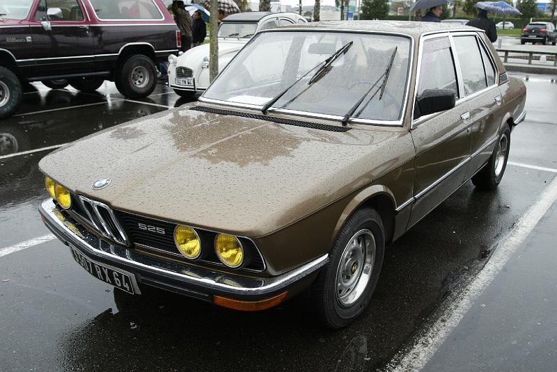B45D4826.JPG - Celle très belle BMW 525 n'a toujours pas trouvé acquéreur, elle est pourtant en parfait état, que ce soit au niveau de carrosserie ou de la mécanique.