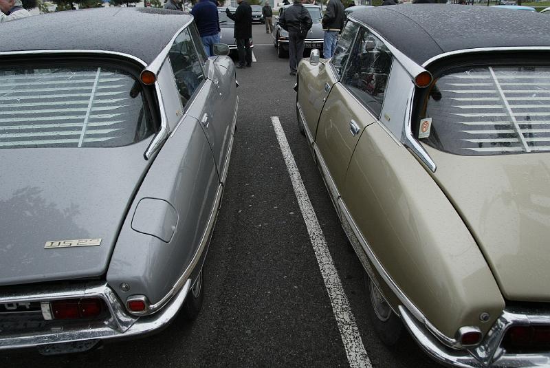 B45D4930.JPG - puis deux autres