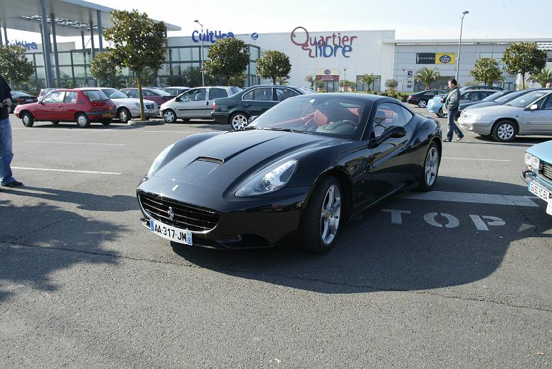 B45D0036.JPG - La dernière Ferrari California