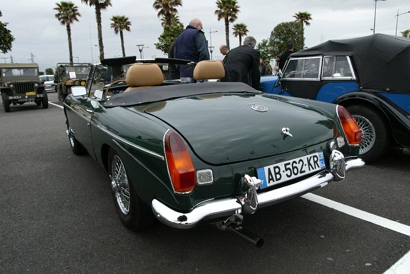 B45D0134.JPG - Superbe restauration pour cette MG B