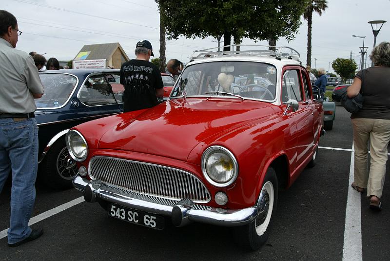B45D0023.JPG - Simca Aronde