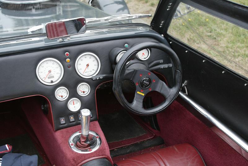 DAX-01.JPG - Elle est bien fabriquée en Angeterre