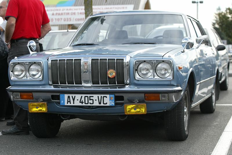 B45D0586.JPG - Datsun 200L